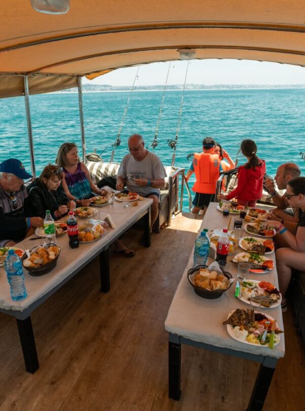 moroccan-lunch-on-boat-agadir