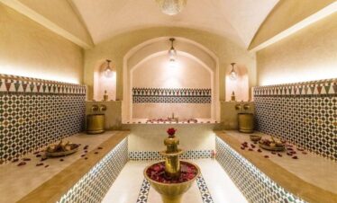 traditional_moroccan_hammam-argan-oil-massage